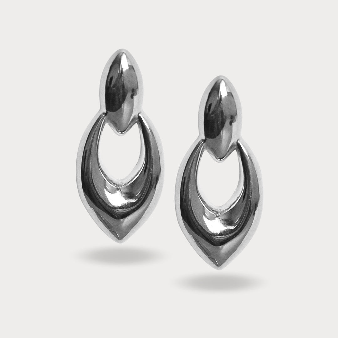 ARETES BETINA
