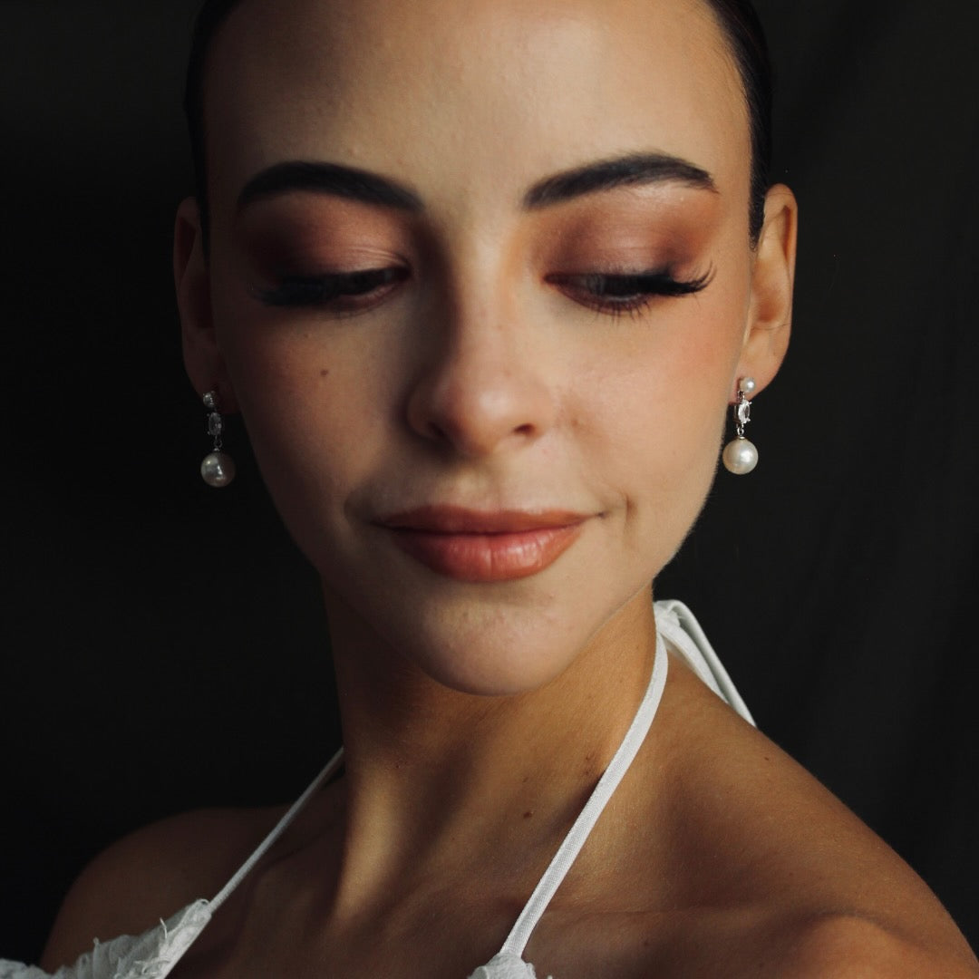 ARETES PERLAZ