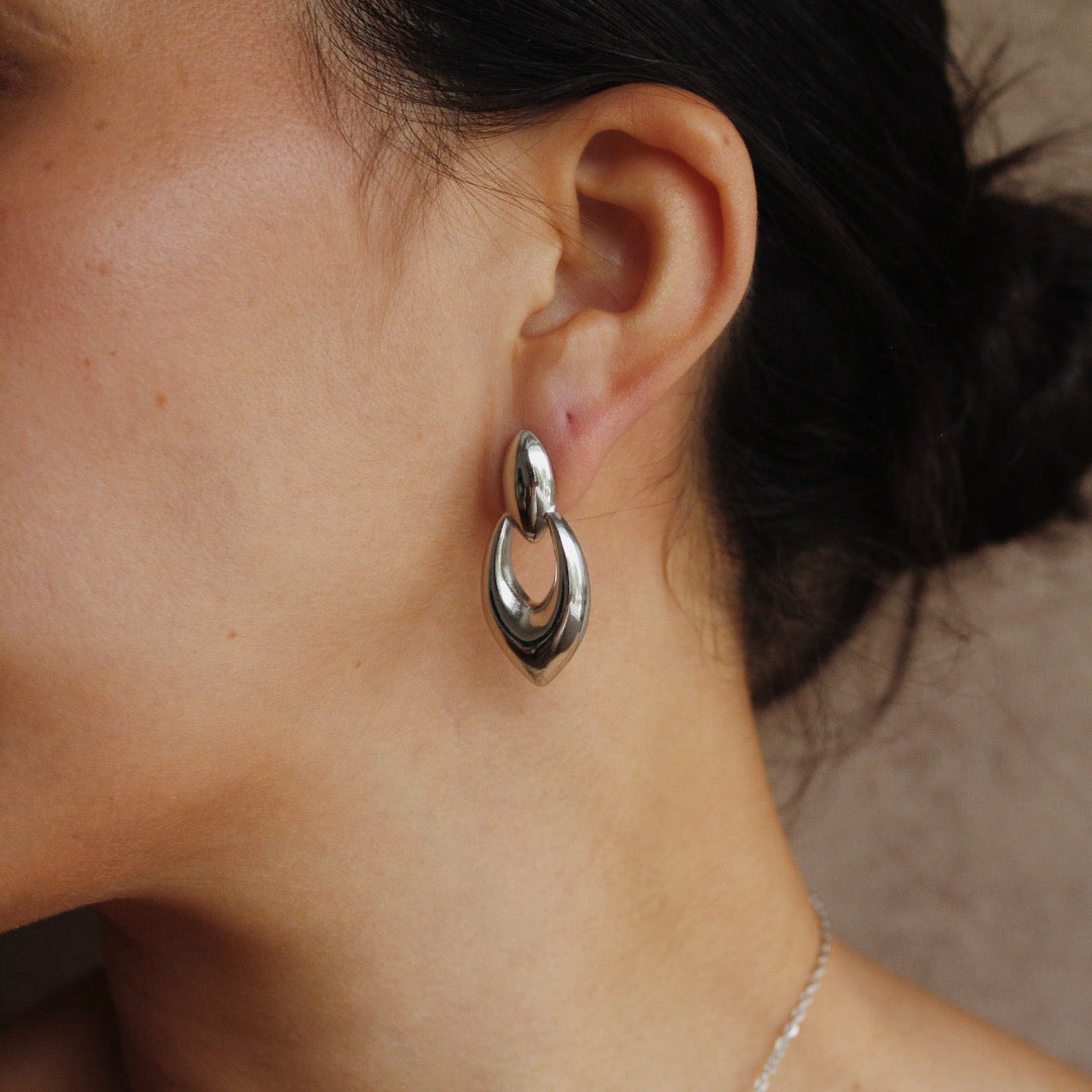 ARETES BETINA