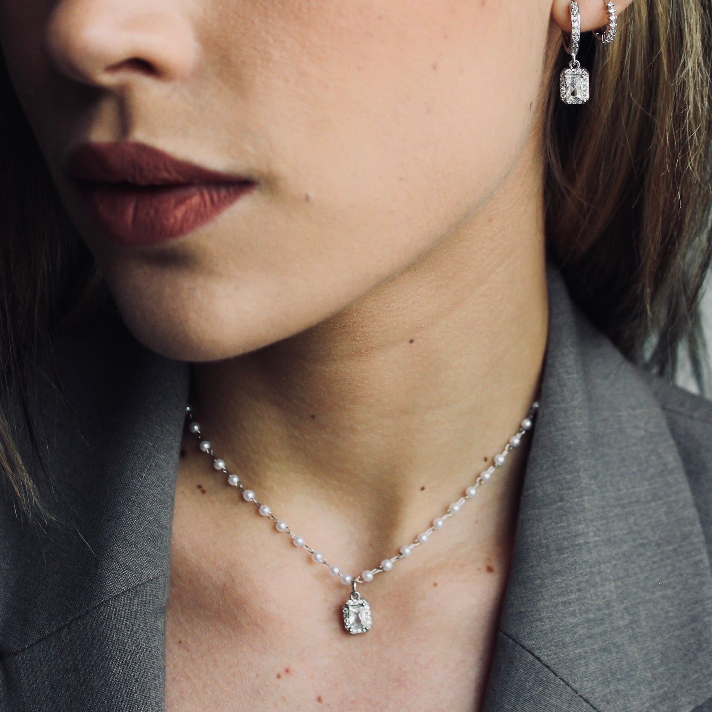 COLLAR ALARA