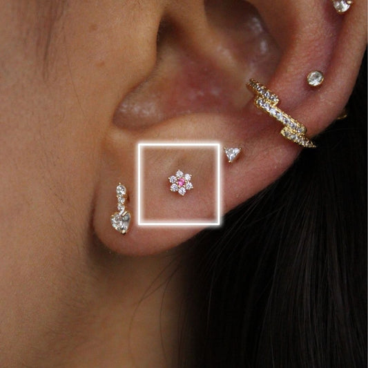 BROQUEL ORO 10K FLOR