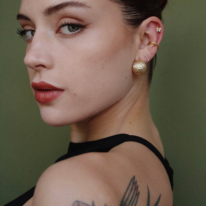 ARETES FHARA