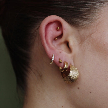 ARETES FHARA