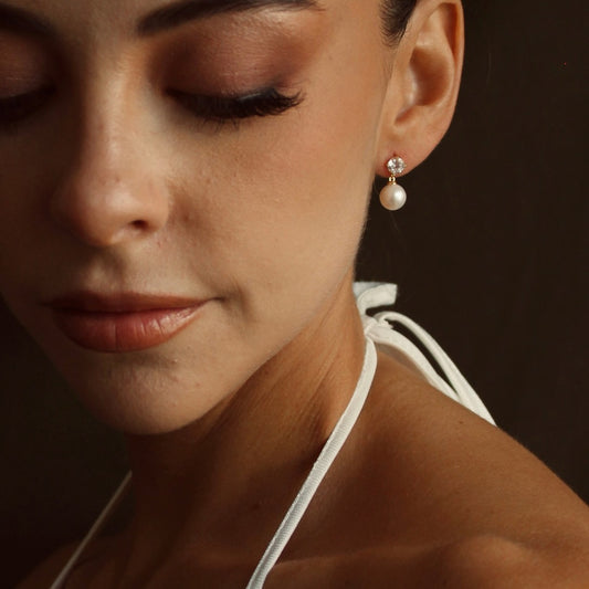 ARETES MIA
