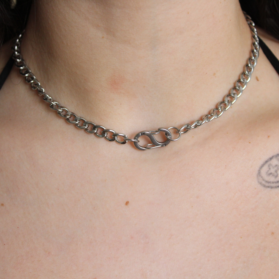 COLLAR VIOLETA