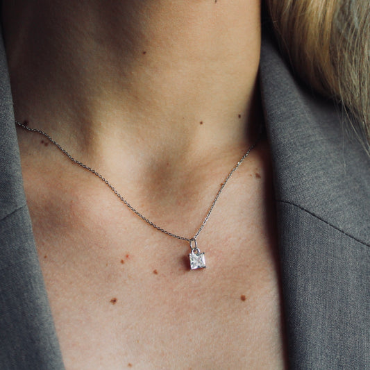 COLLAR NATALIE